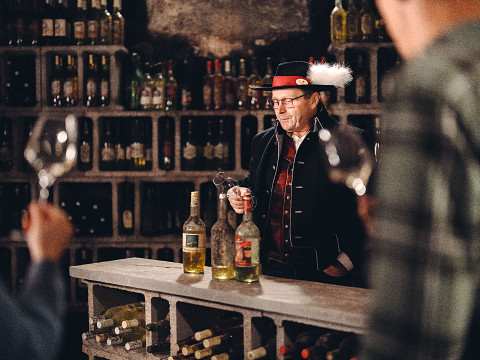 Gefuehrte Mostverkostung